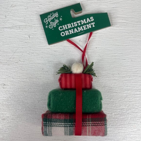 Holiday Style Christmas Ornament Set of 6 Material Knit New - Picture 5 of 8